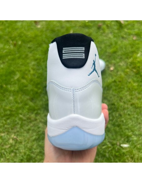 Air Jordan 11 