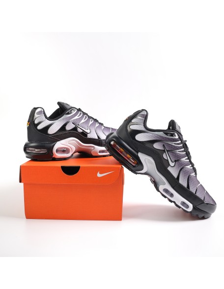 Nike Air Max Plus